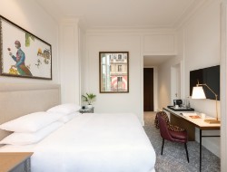 OLEVENE image -  Hotel-Du-Louvre-Standard-View-King-Room_copyright_hotel du louvre-